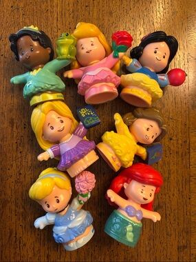 Fisher Price Little People Disney Princess Talkers Lot of 7